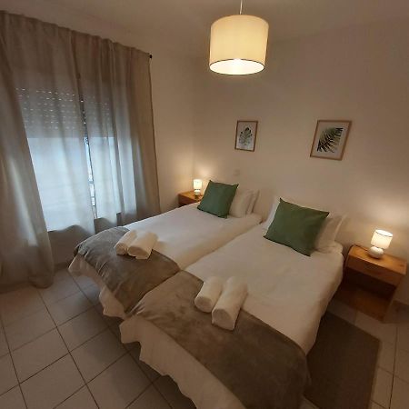 Sun And Beach I Ac+Wifi+Close To The Beach Portimão Exterior foto